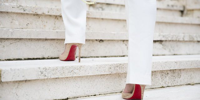 2019-10-steps-highheels